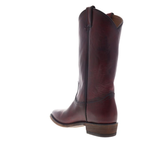 FRYE Billy Pull On Womens Red Leather Slip On Casual Dress Boots EUC - Picture 3 of 9